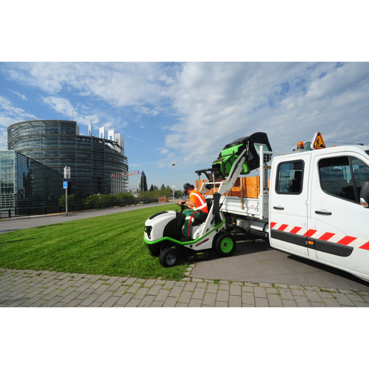 24552-4_Etesia_BPHP2